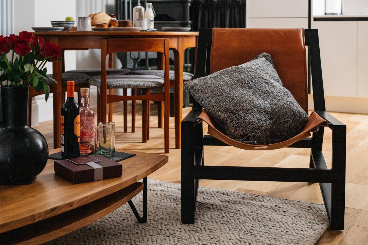 Jesticos, Perfectly Wonderful Central , 1 Parking Included Canterbury